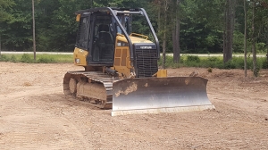 Mid-size dozer